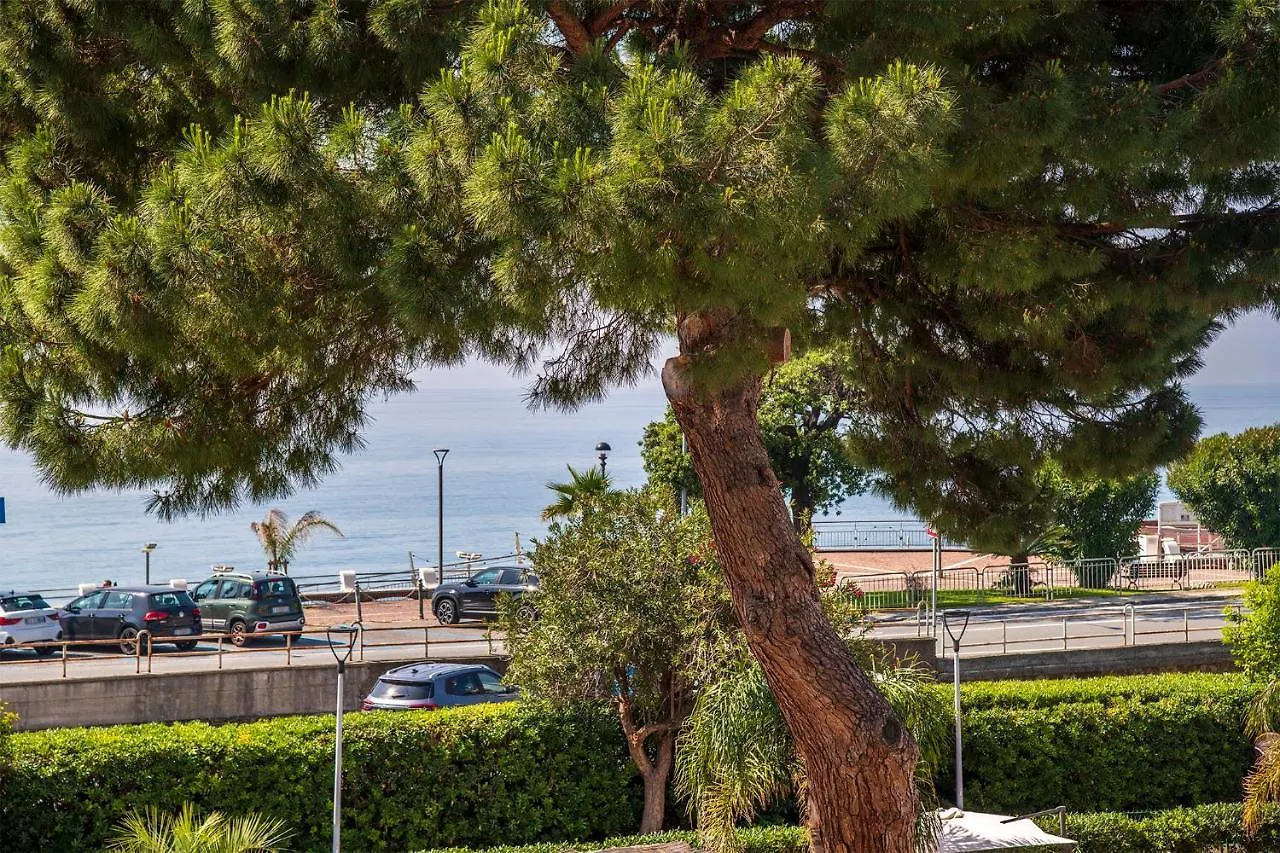 Hotel San Michele Celle Ligure 4*,  Italien
